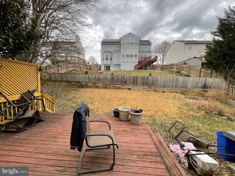 6242 Oakland Dr, Woodbridge, VA 22193 - #2