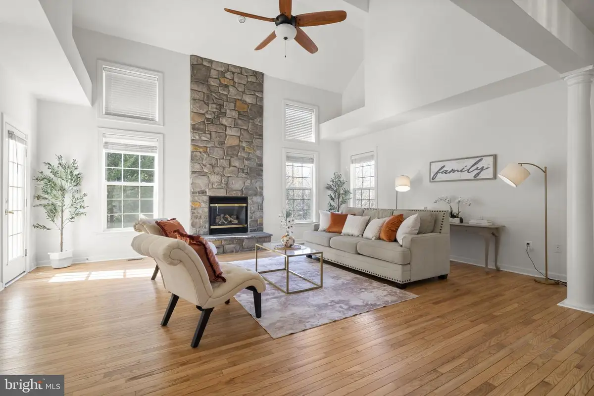 15344 Warm Springs Ln, Manassas, VA 20112 - #1