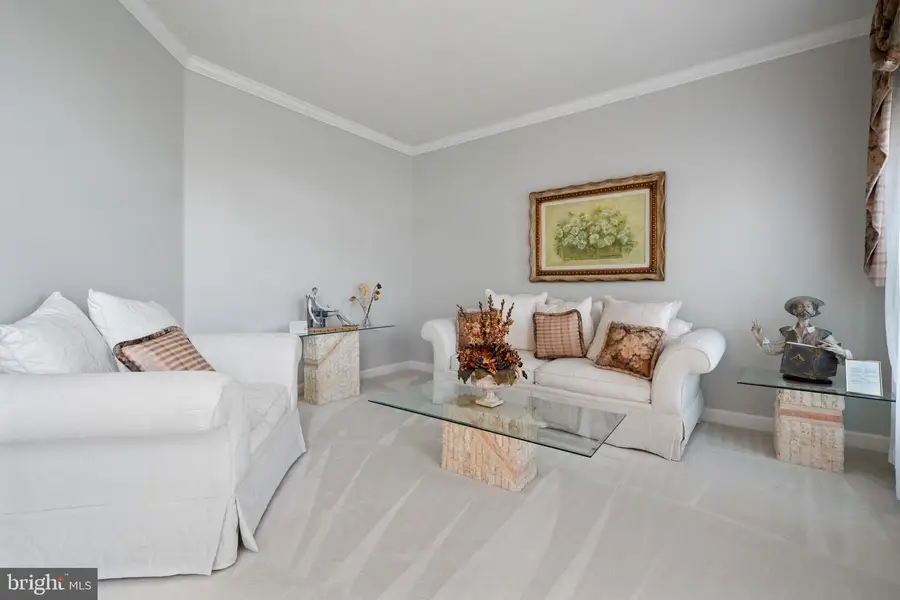 4209 Hardy Ridge Dr, Woodbridge, VA 22192 - #3