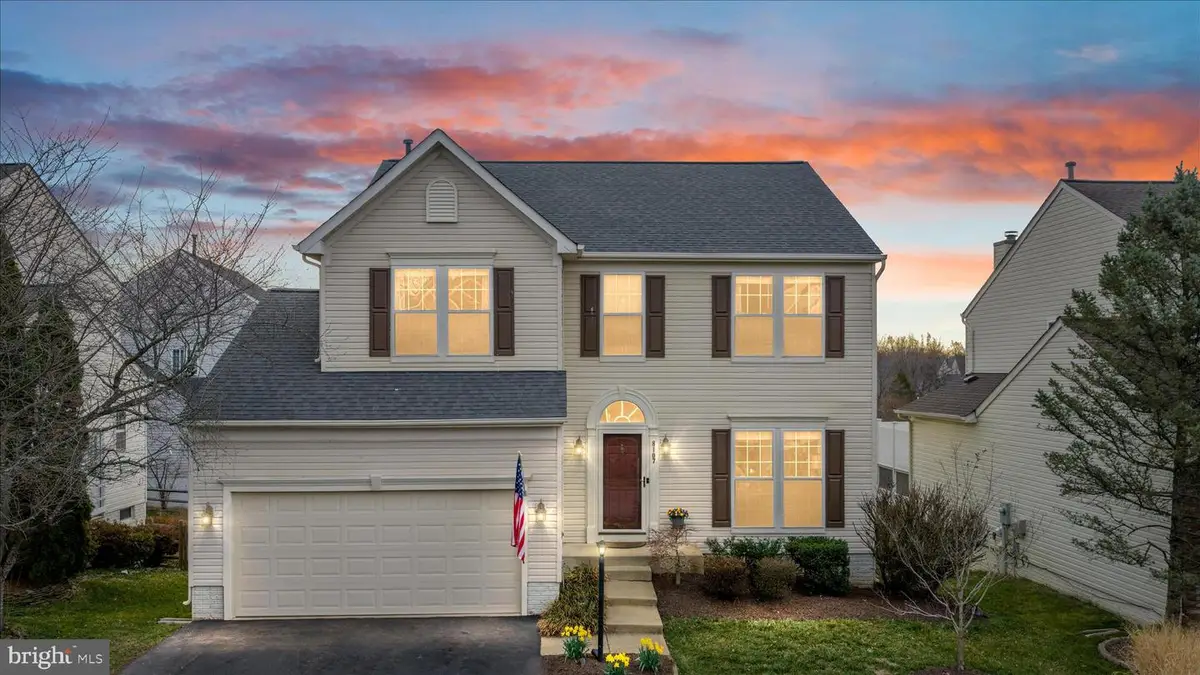 8107 Landfall Ct, Gainesville, VA 20155 - #1