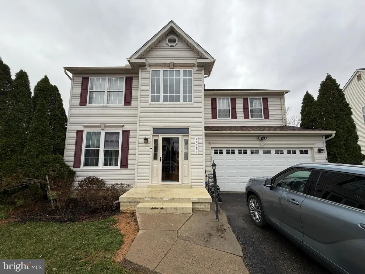 13151 Opal Ln, Woodbridge, VA 22193 - #1