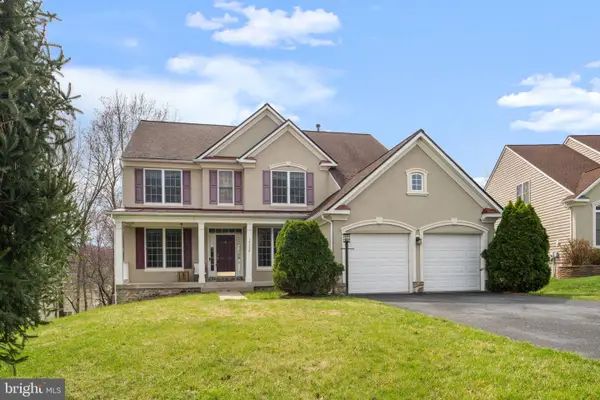 19228 Buna St, TRIANGLE, VA 22172