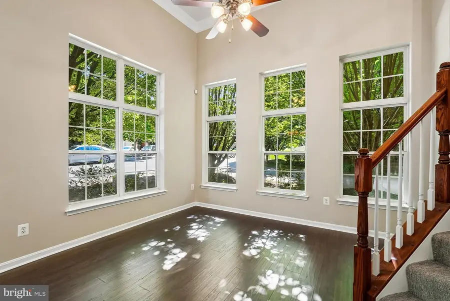 7140 Little Thames Dr, Gainesville, VA 20155 - #3