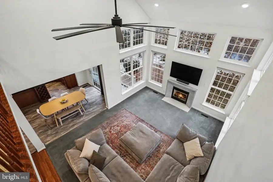 19201 Buna St, Triangle, VA 22172 - #2