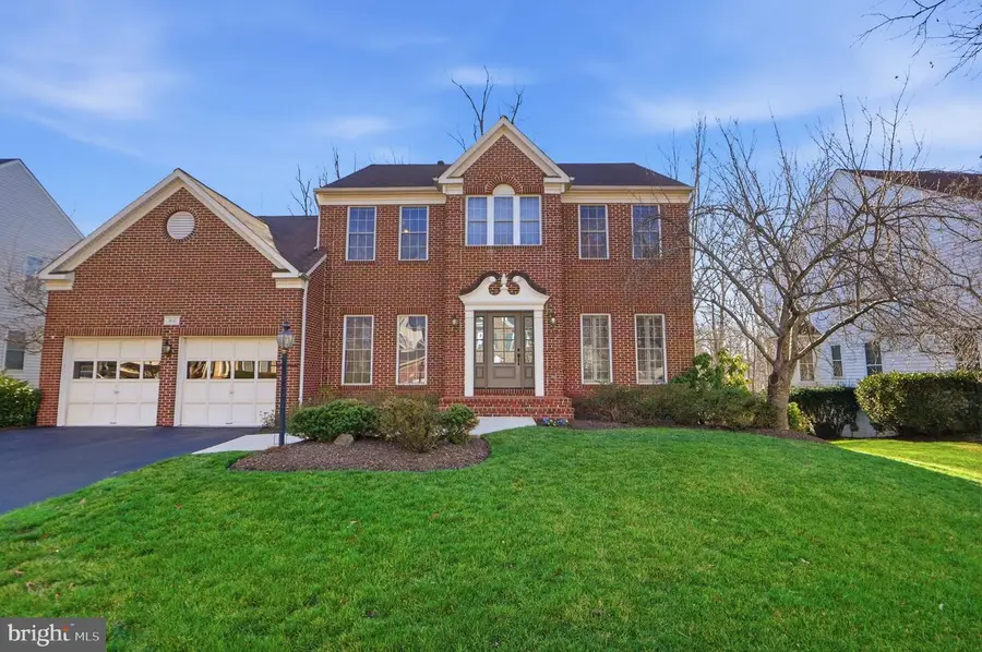 8151 Cancun Ct, Gainesville, VA 20155 - #3