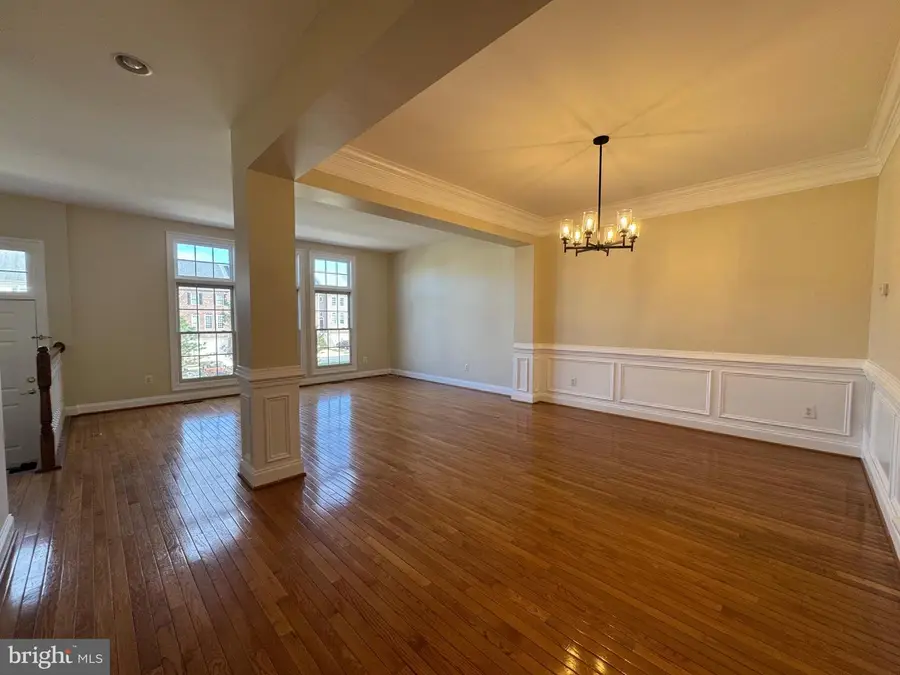 6920 Stanwick Sq, Gainesville, VA 20155 - #3