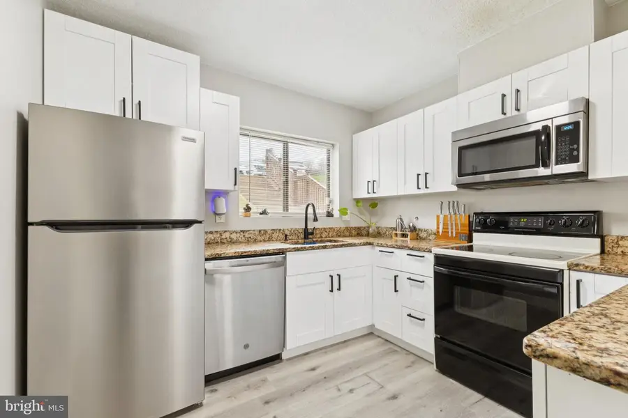 2140 Gunsmith Ter, Woodbridge, VA 22191 - #3