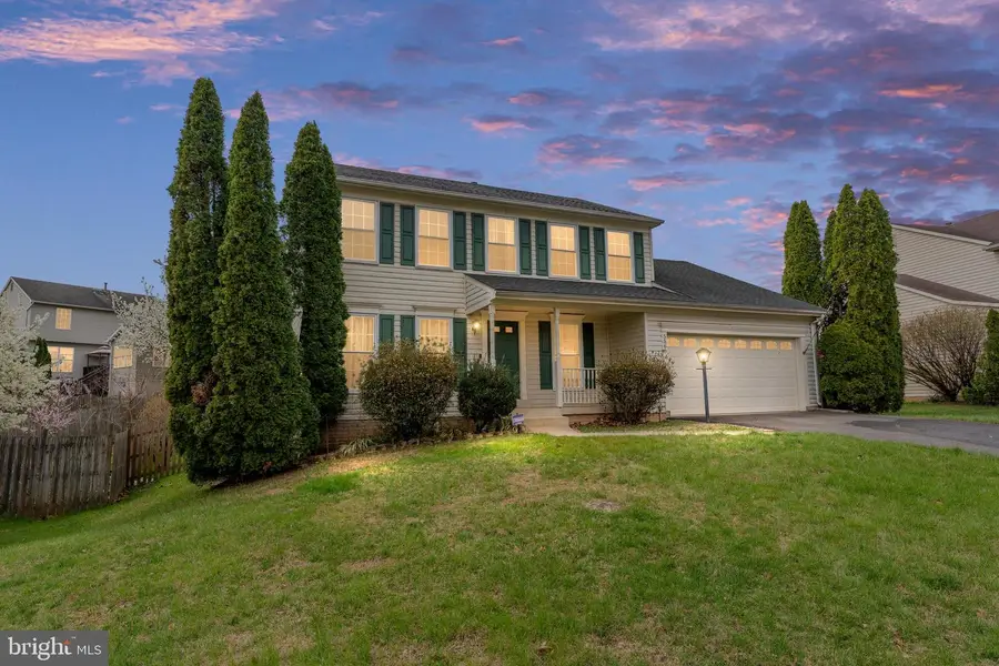 5568 Roundtree Dr, Woodbridge, VA 22193 - #2