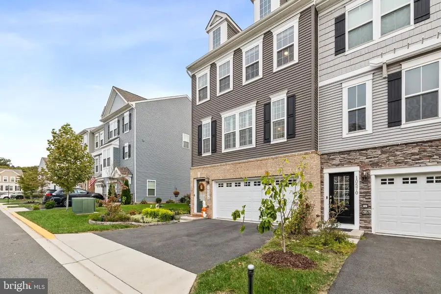 10572 Waterbury Woods Way, Manassas, VA 20112 - #2