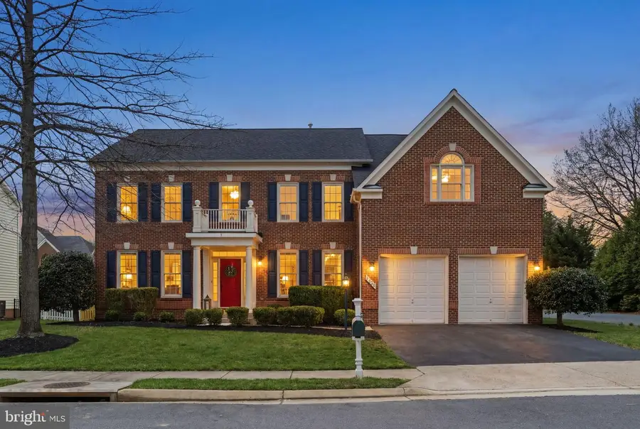 5440 Sherman Oaks Ct, Haymarket, VA 20169 - #2