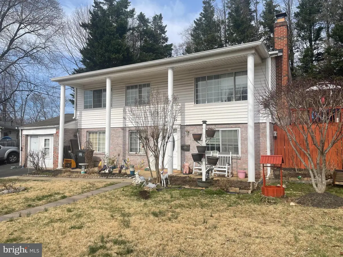 4518 Dale Blvd, Woodbridge, VA 22193 - #1