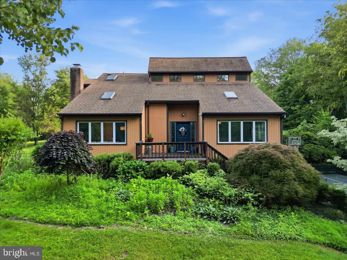 4366 Stepney Dr, Gainesville, VA 20155 - #1