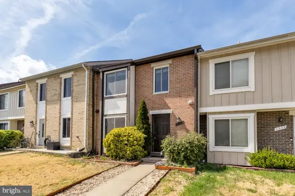 2810 Cambridge Dr, WOODBRIDGE, VA 22192