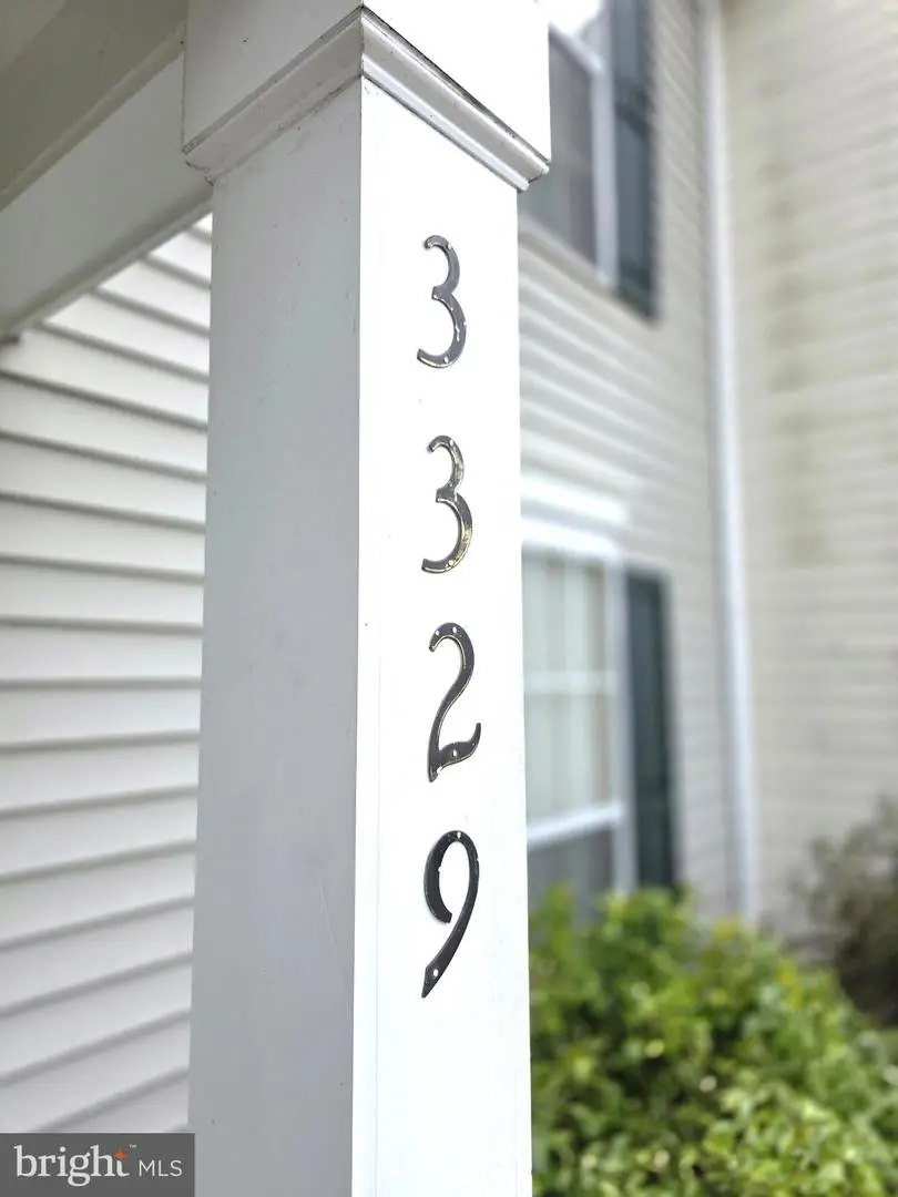 3329 Esquarre Ct, Woodbridge, VA 22193 - #1