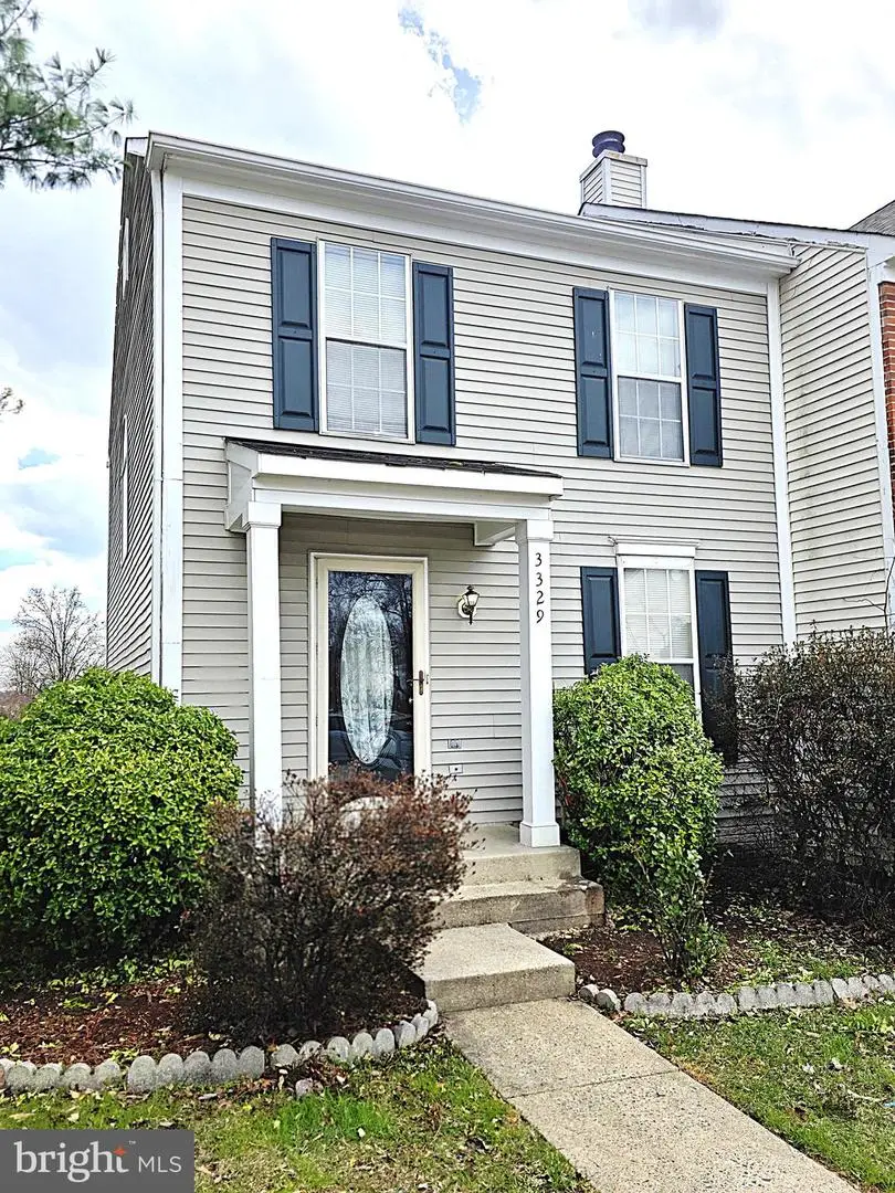 3329 Esquarre Ct, Woodbridge, VA 22193 - #3