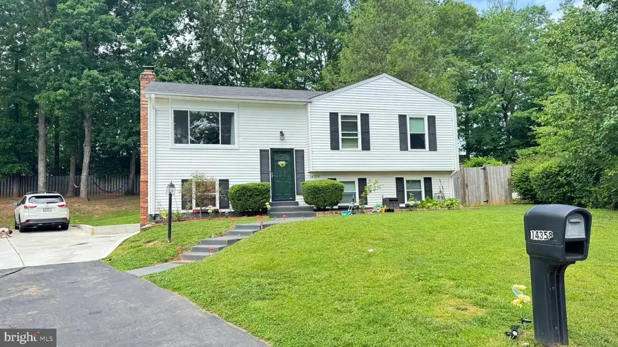 14358 Shaw Ct, Woodbridge, VA 22193 - #2