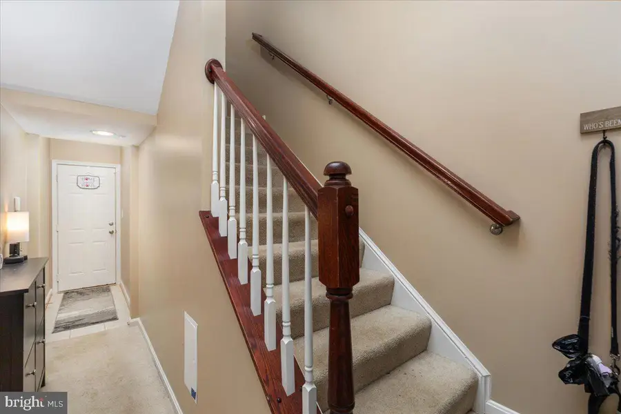 7828 Cedar Branch Dr, Gainesville, VA 20155 - #2