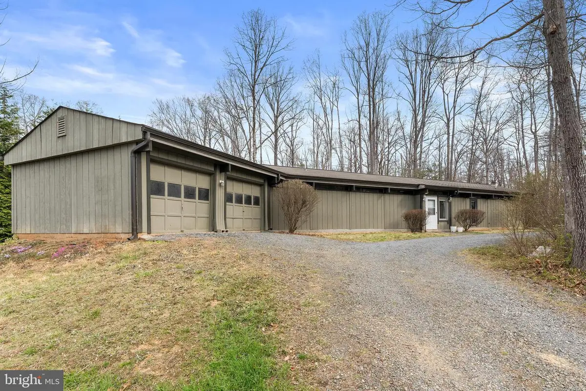 7202 Danny Ln, Manassas, VA 20112 - #1