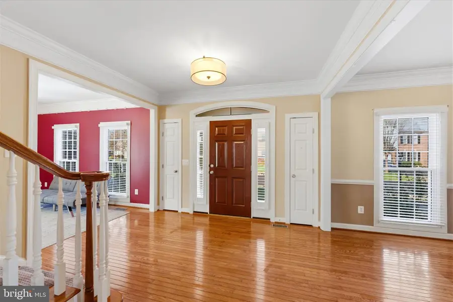 6070 Erinblair Loop, Haymarket, VA 20169 - #2