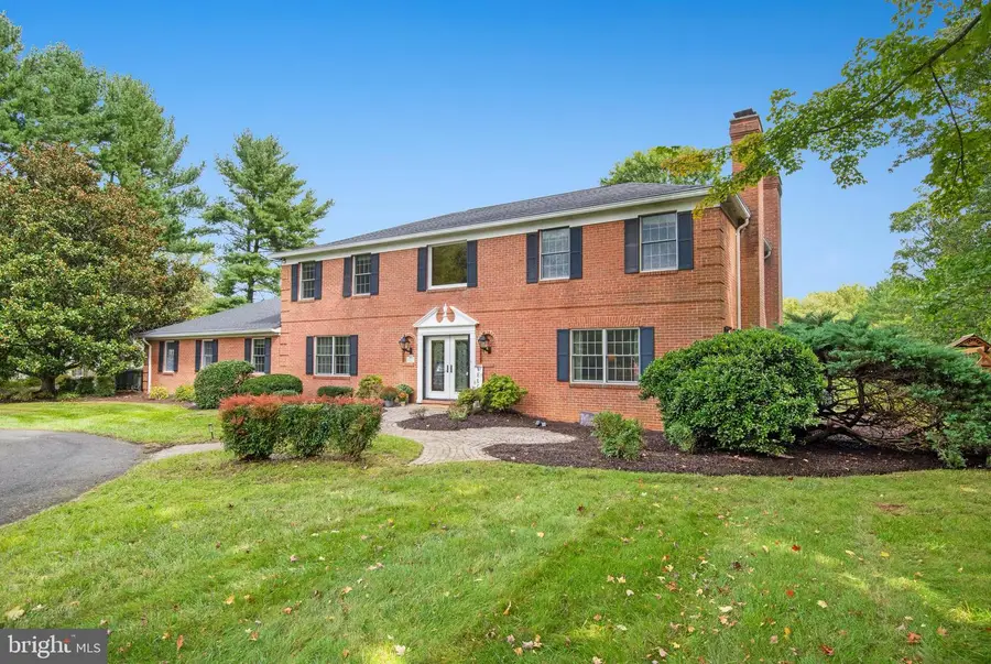 3819 Delashmutt Dr, Haymarket, VA 20169 - #3