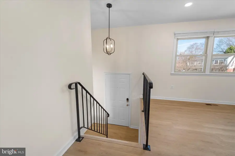 13899 Montoclair Ln, Woodbridge, VA 22193 - #3