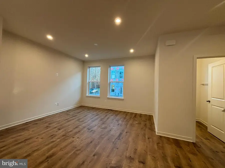 17986 Alicia Ave, Dumfries, VA 22026 - #3