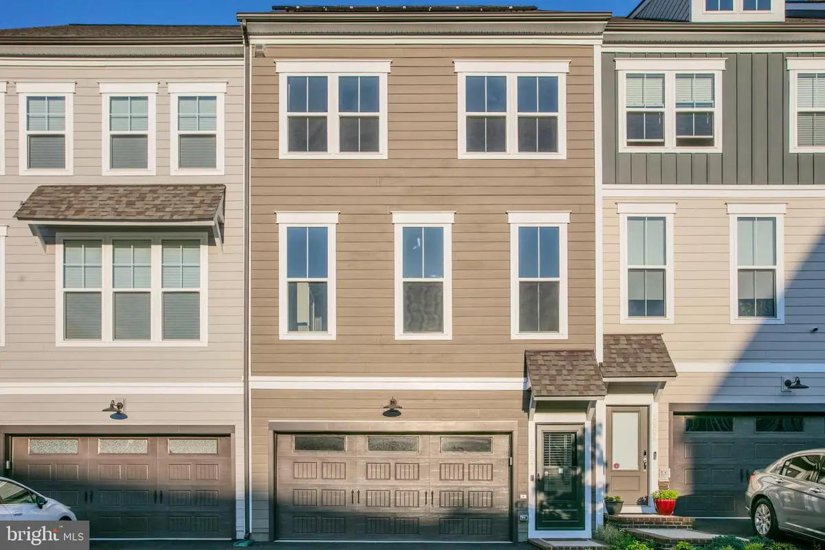 1657 Aspen Poplar Rd, Dumfries, VA 22026 - #1
