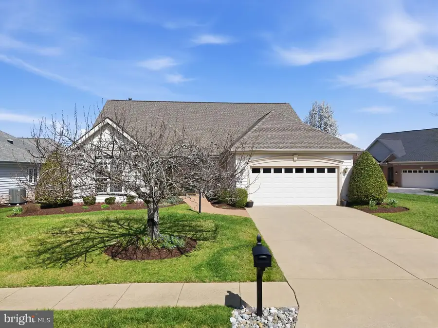 6369 Avington Pl, Gainesville, VA 20155 - #2