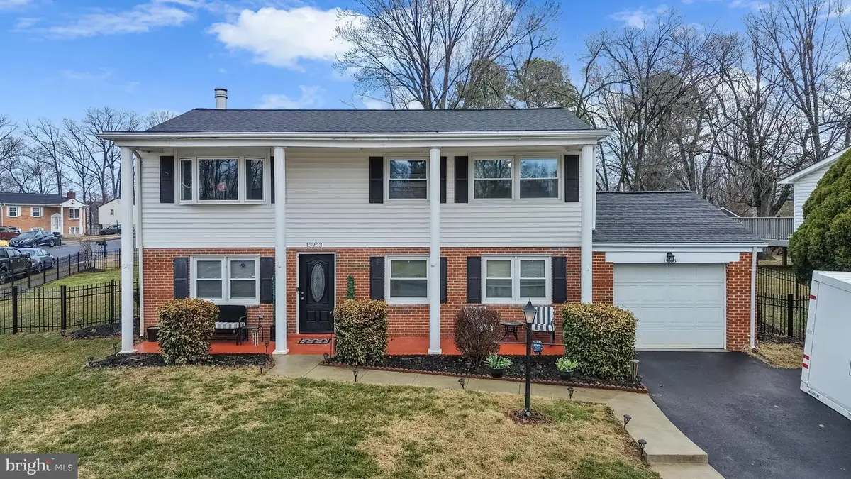 13203 Delaney Rd, Woodbridge, VA 22193 - #1