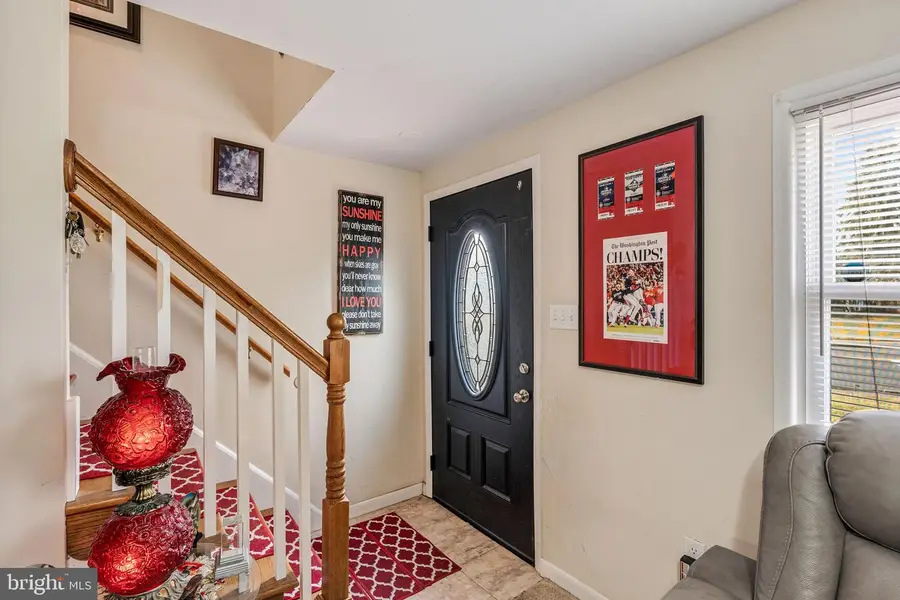 13203 Delaney Rd, Woodbridge, VA 22193 - #2