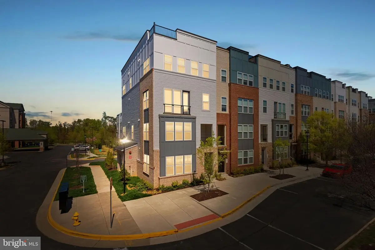 2612 Neabsco Common Pl, Woodbridge, VA 22191 - #1