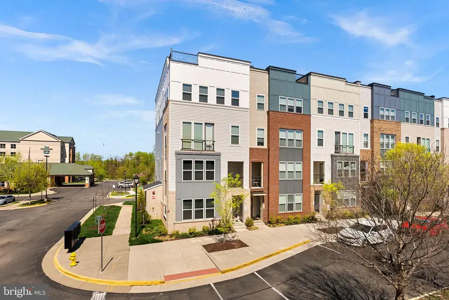 2612 Neabsco Common Pl, Woodbridge, VA 22191 - #2