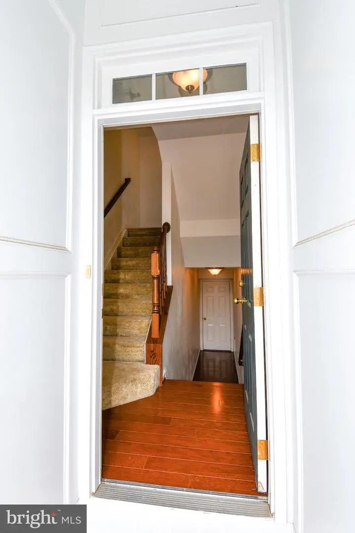 15212 Rosemont Manor Dr, Haymarket, VA 20169 - #3