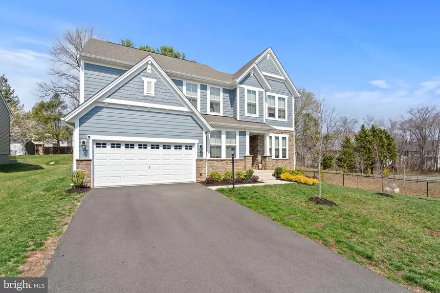 9428 Deschamp Ct, Manassas, VA 20112 - #2