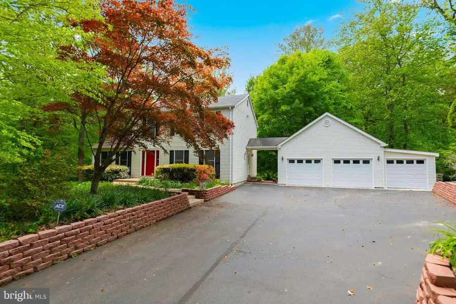 10615 Pineview Rd, Manassas, VA 20111 - #3
