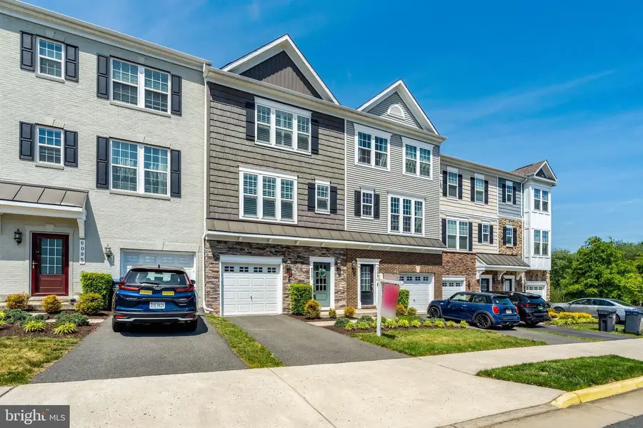 6097 Camerons Ferry Dr, Haymarket, VA 20169 - #2