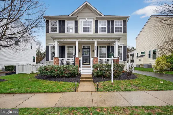 9876 Airedale Ct, BRISTOW, VA 20136