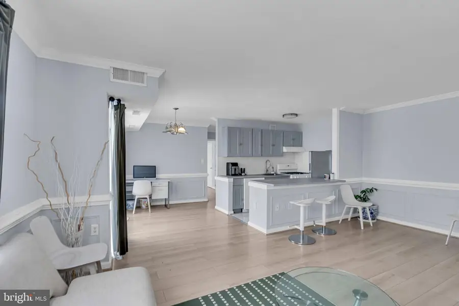 1550 Renate Dr #301, Woodbridge, VA 22192 - #2