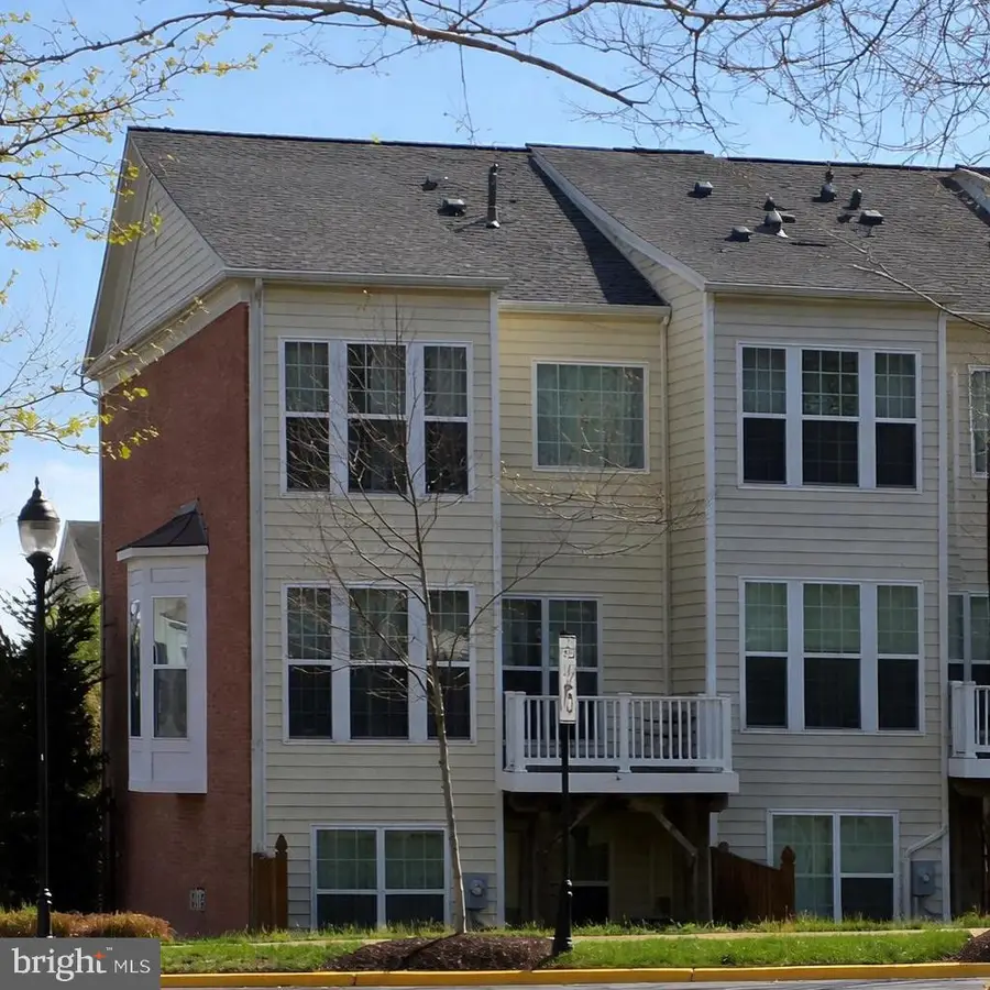 2449 Brookmoor Ln, Woodbridge, VA 22191 - #3