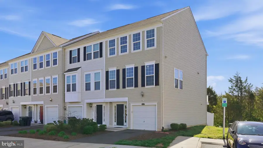 8267 Heritage Crossing Ct #24, Manassas, VA 20109 - #3