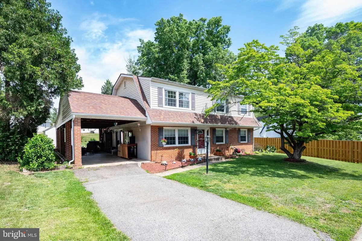 13026 Kingswell Dr, Woodbridge, VA 22193 - #1