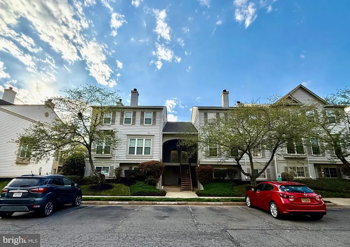 8194 Winstead Pl #202, Manassas, VA 20109 - #1