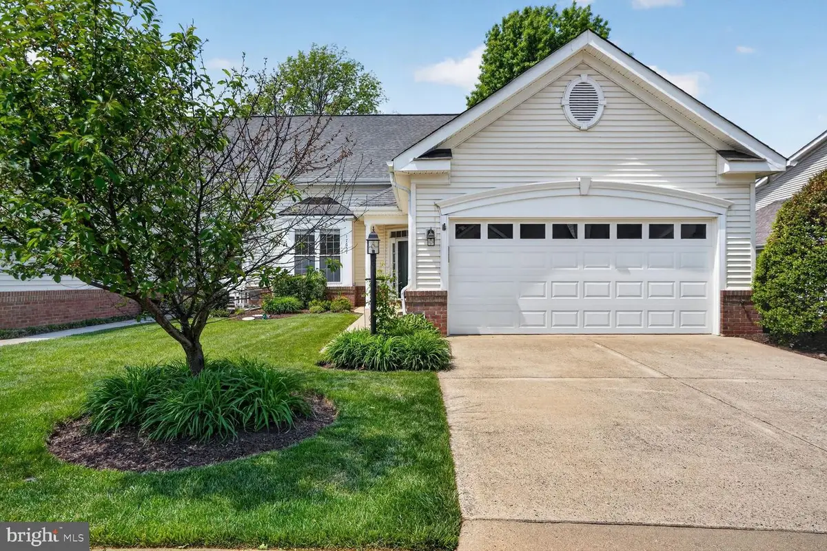 17657 Glass Ridge Pl, Gainesville, VA 20155 - #1