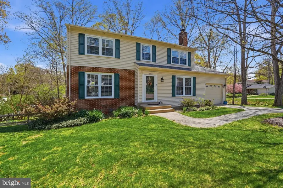 12008 Willowood Dr, Woodbridge, VA 22192 - #2