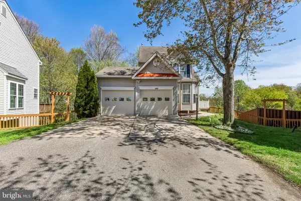 6100 Team Pl, WOODBRIDGE, VA 22193