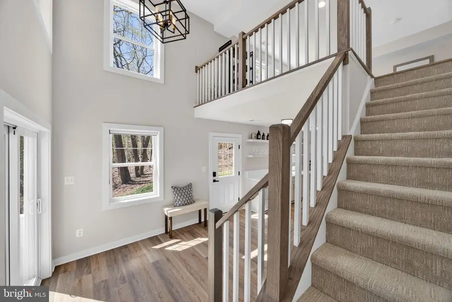 16105 Sumney Dr, Haymarket, VA 20169 - #3