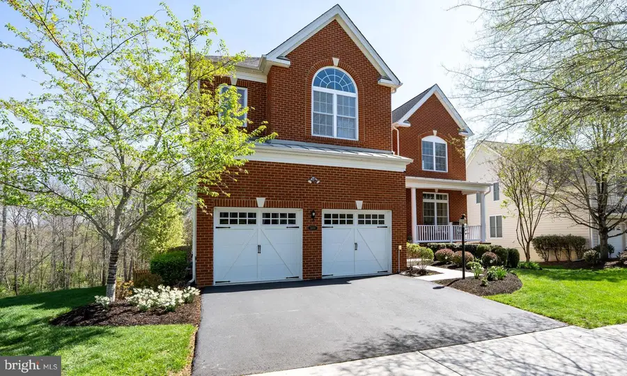 5800 Waterloo Bridge Cir, Haymarket, VA 20169 - #3