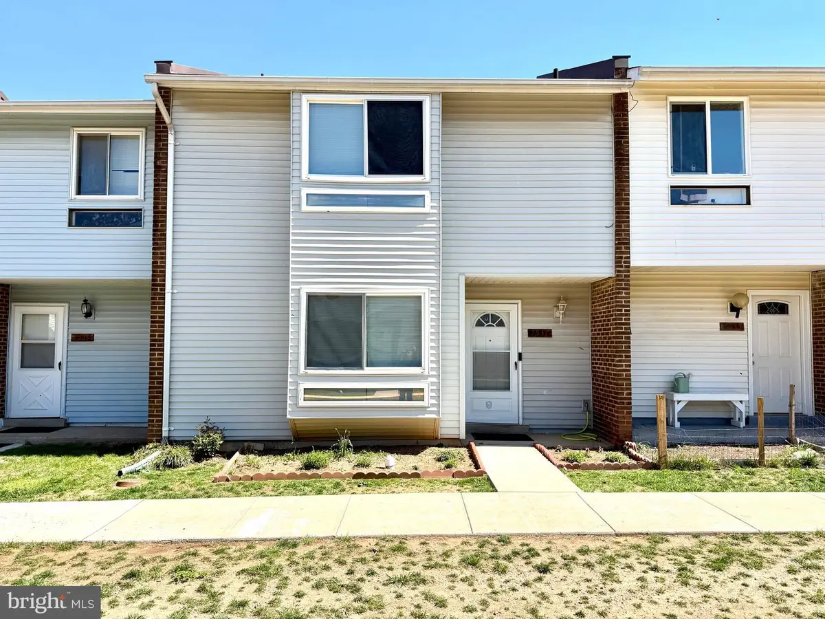 7537 Clemson Ct, Manassas, VA 20109 - #1