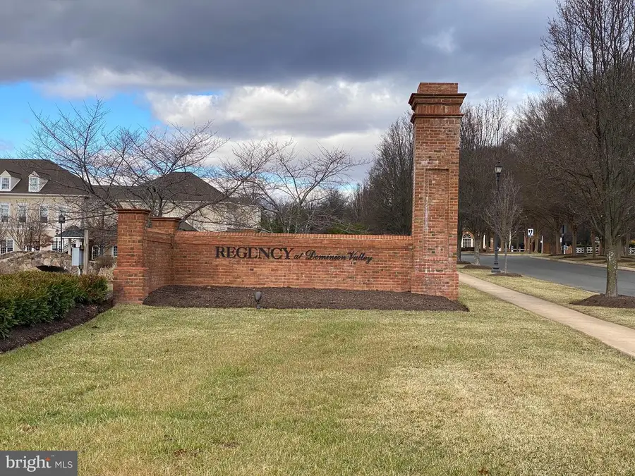 15550 Alderbrook Dr, Haymarket, VA 20169 - #2