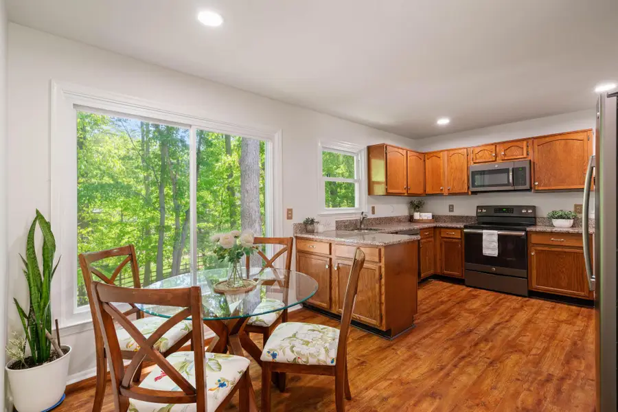 11973 William And Mary Cir, Woodbridge, VA 22192 - #2